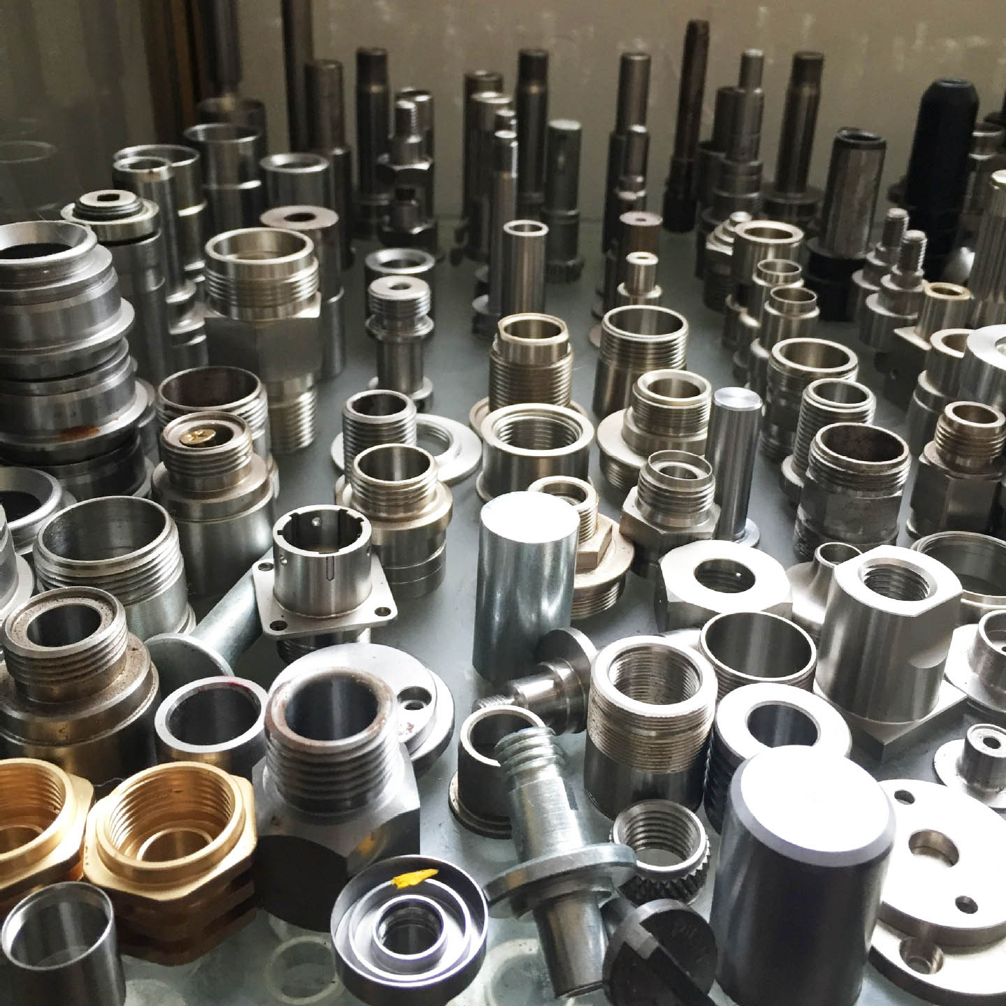 CNC Screw Machining